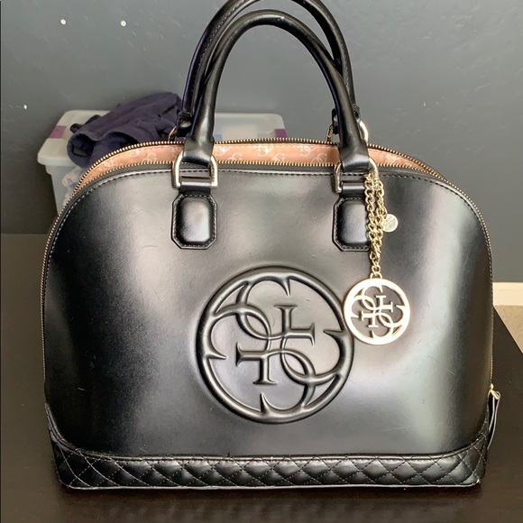 GUESS Purse - Picture 1 of 6